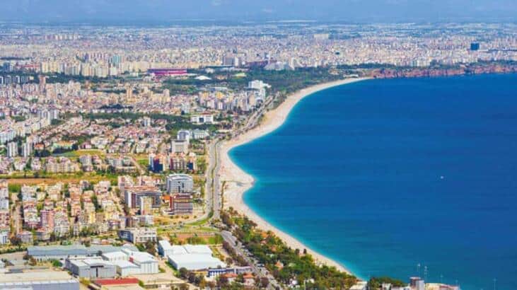 Antalya'ya Ocakta Rekor Turist Geldi