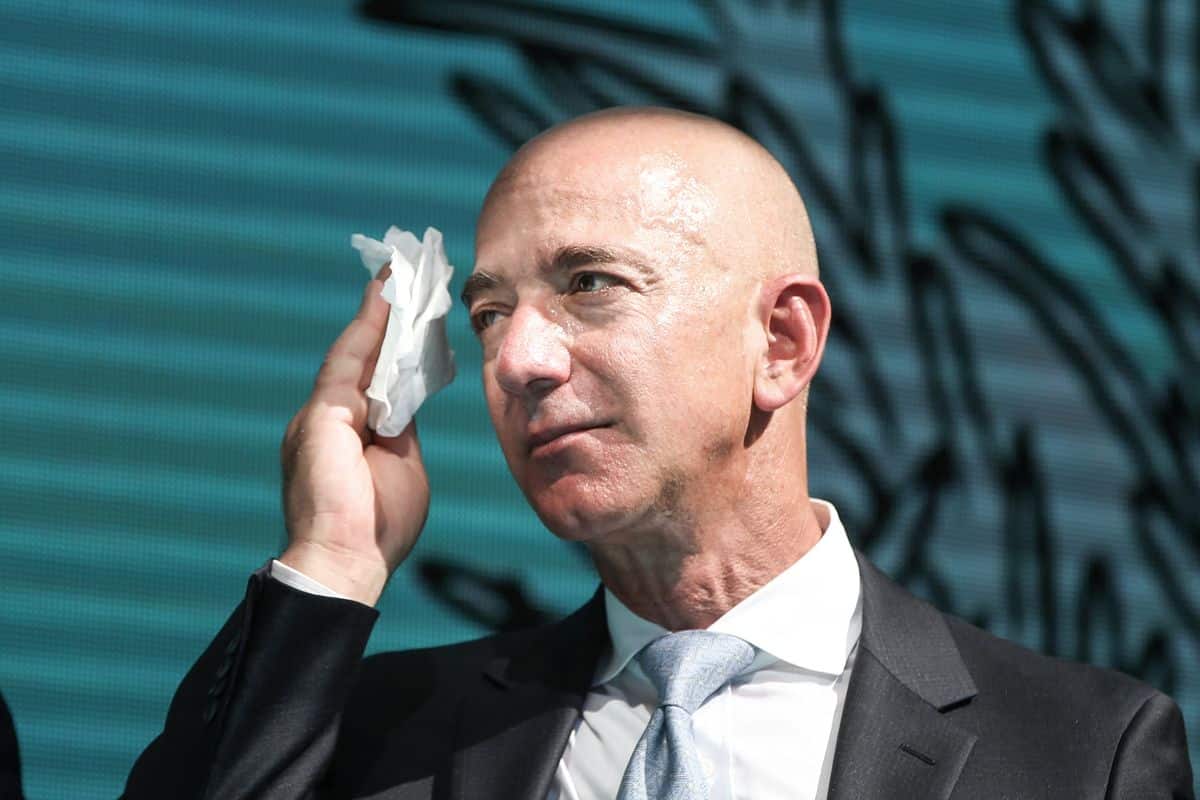 Jeff Bezos Loses $ 5.6 Billion In One Day
