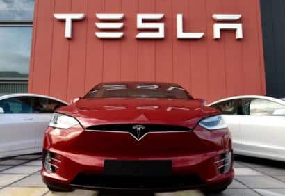 Tesla-Aktien verlängern Gewinne als Bulls Eye S&P 500-Eintrag