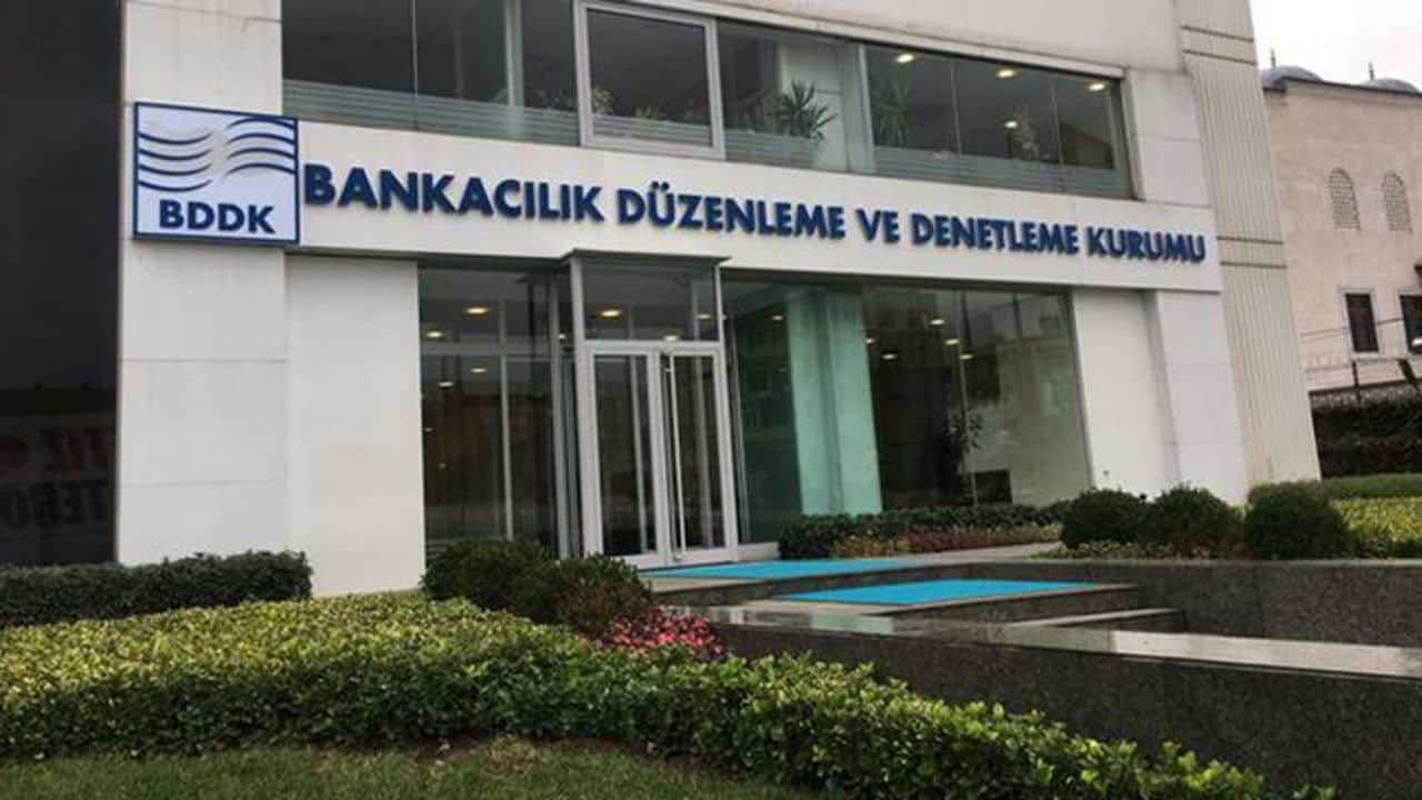 BDDK, Bankalara Ceza Kesmeye Devam Ediyor!
