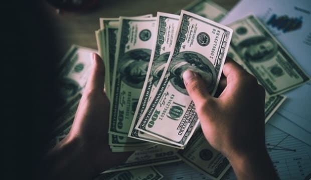 Dollar Rate Rise Shows That It Is Still a Safe Haven