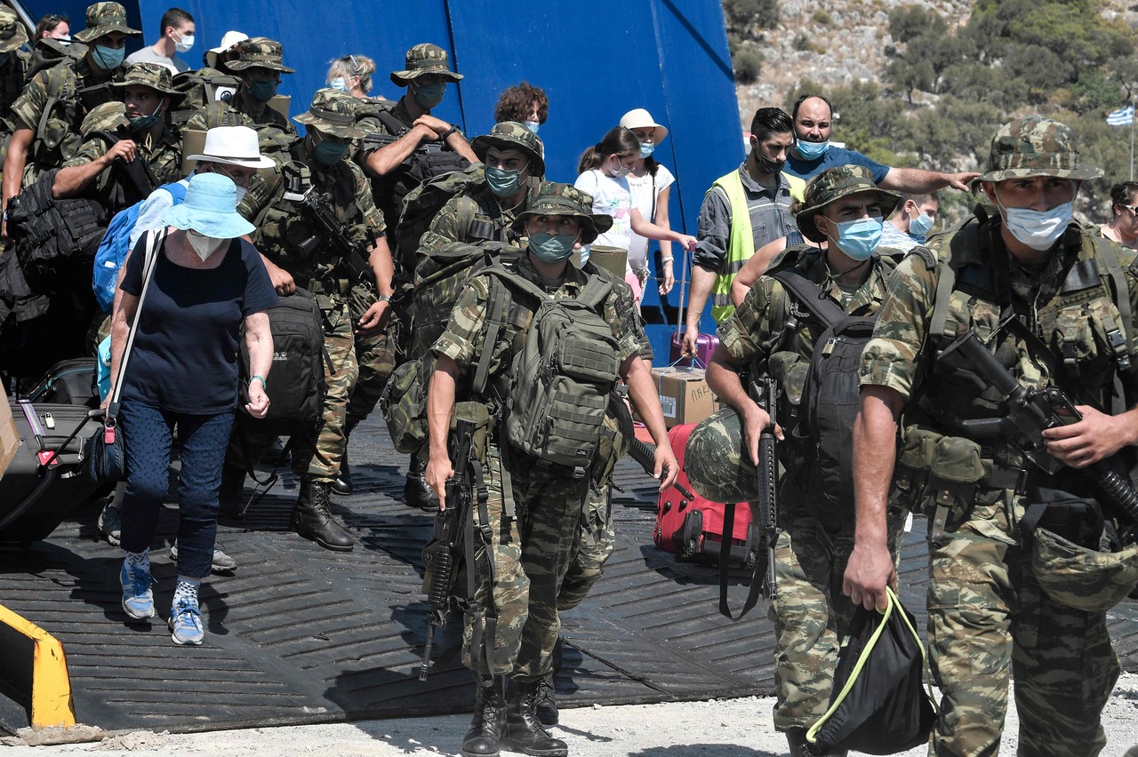 Yunanistan Silah Alımlarını Açıkladı