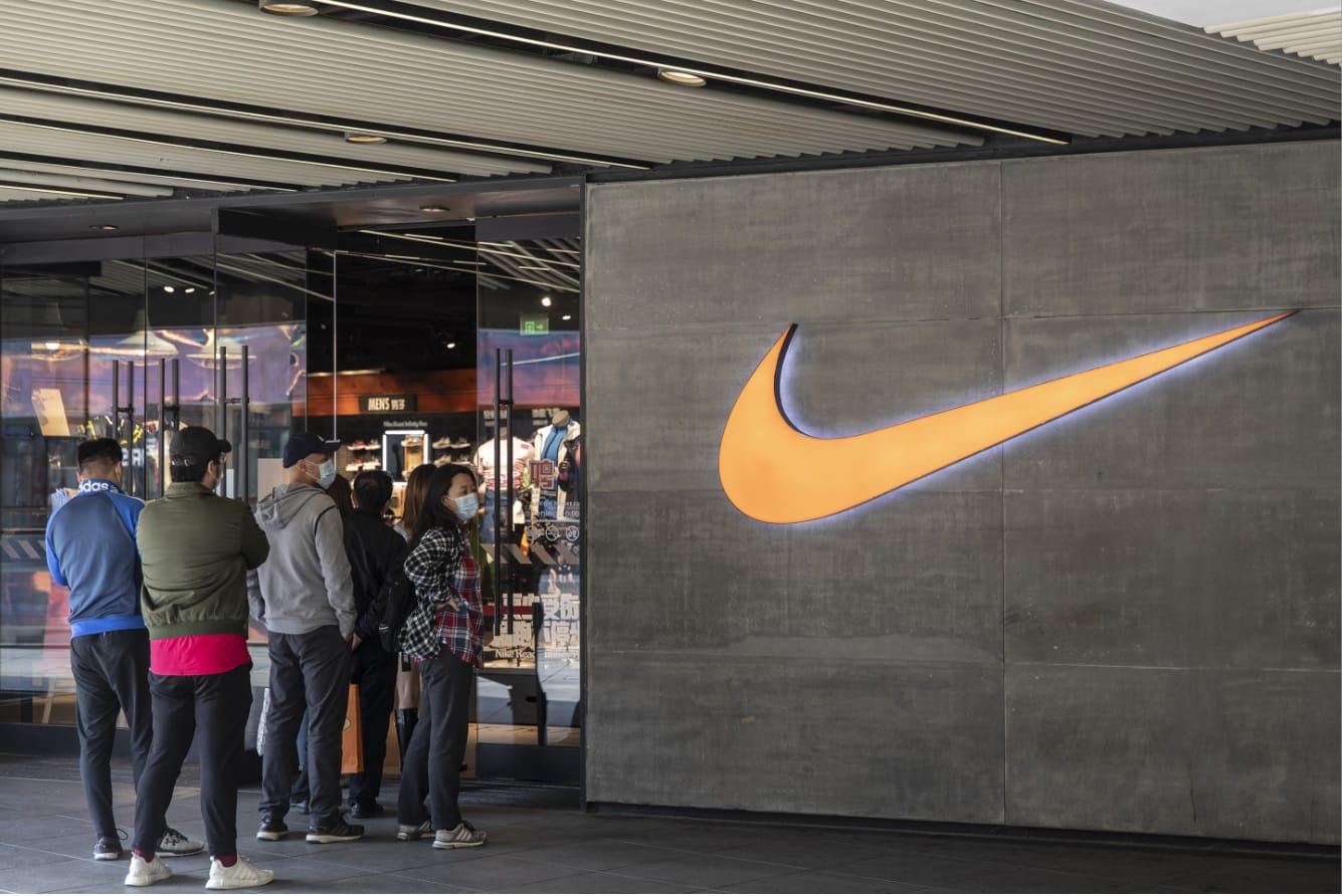 Korona Salgını, Nike'nin Daha Fazla Kar Etmesine Yardımcı Oldu