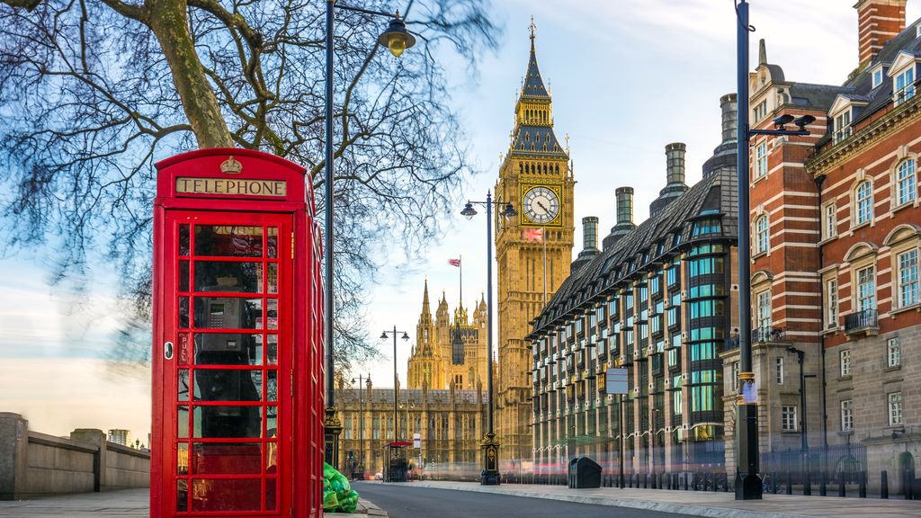 Londra Kısıtlamaların Üçüncü Aşamasında