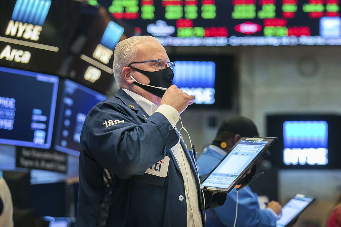 ABD borsası perakendenin güçlenmesine rağmen düştü