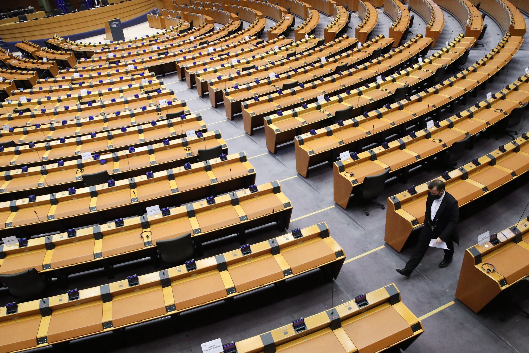 Avrupa Parlamentosu pandemik iyileşme için kredileri ve hibeleri onaylıyor
