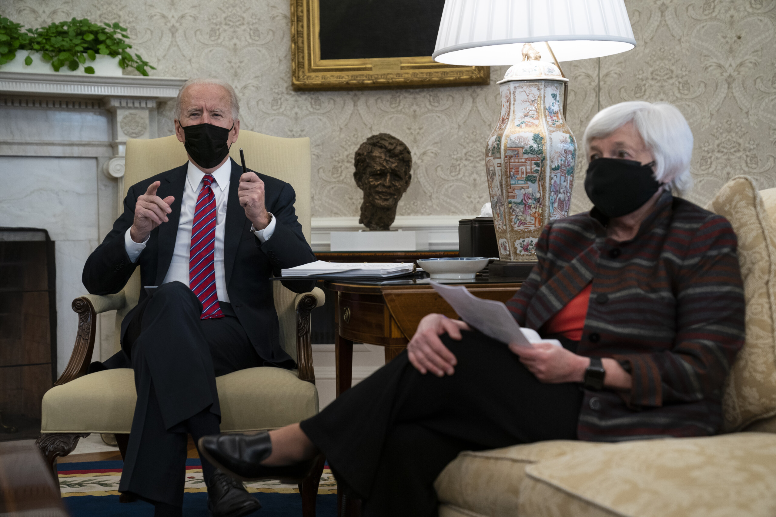 Biden ve Yellen Paketin Onaylanmasını İstiyor