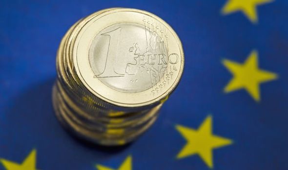 Euro bölgesi ekonomisi son çeyrekte beklenenden daha az küçüldü