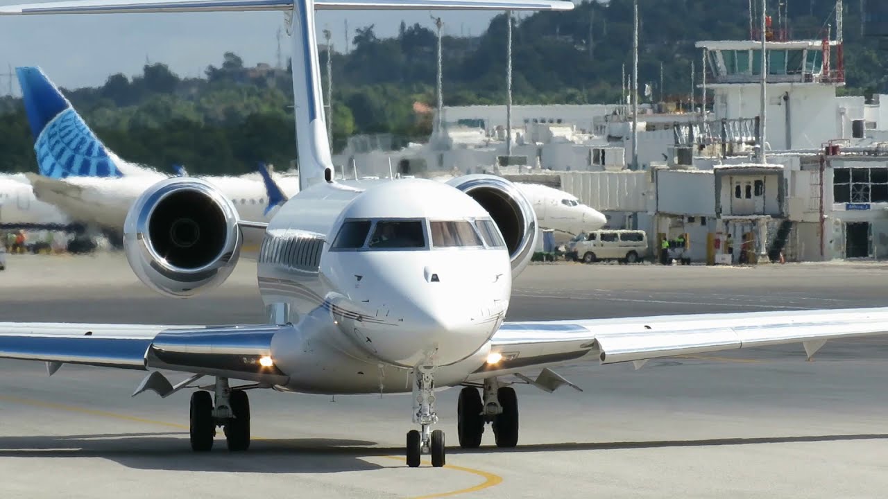 Deliveries of private jets fell by more than a fifth