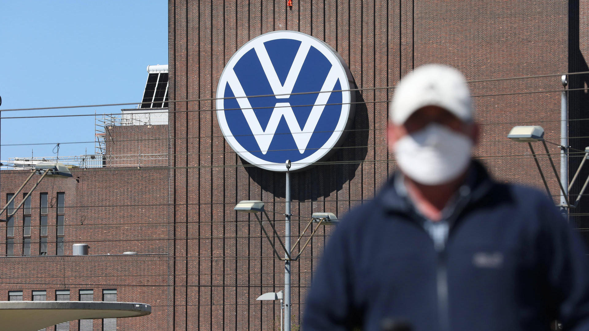VW daha fazla maaş ve korona bonusu ödüyor