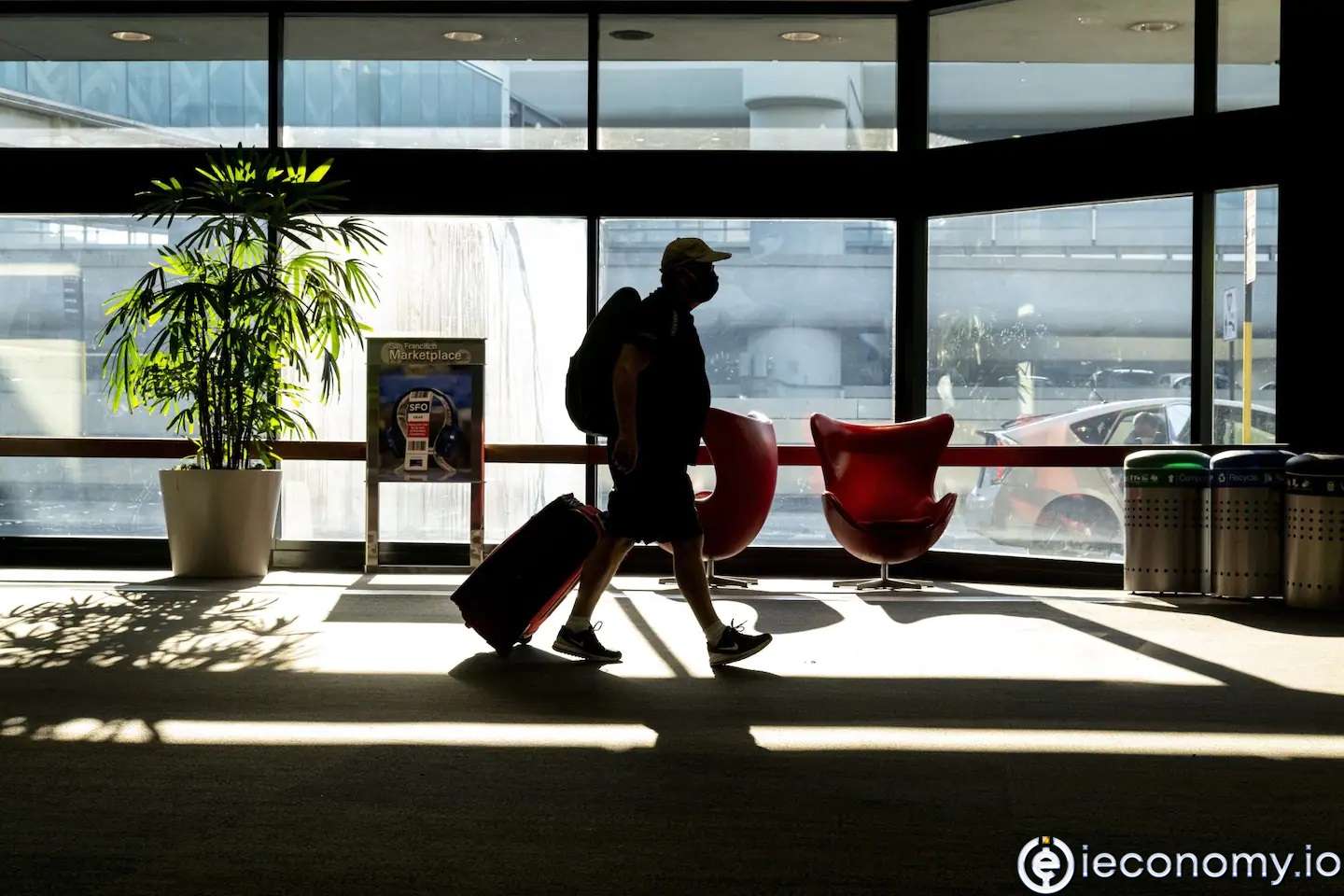 FAA, yüz maskesi olmayan yolcular için "sıfır toleransı" vurguluyor