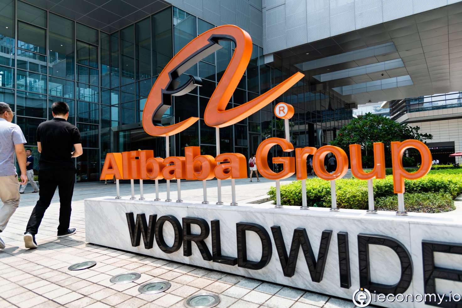 Alibaba, dördüncü mali çeyrekte satışlarını önemli ölçüde artırdı