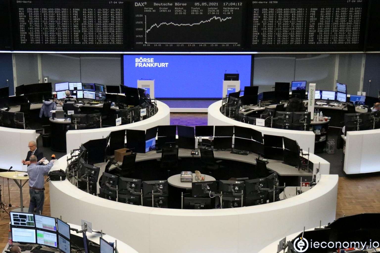 Investors are fleeing the European stock markets