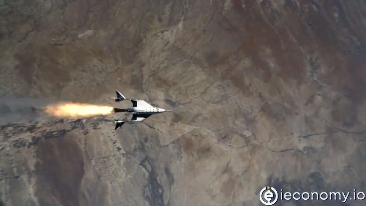 Virgin Galactic, insanlı bir uzay test uçuşunu tamamladı