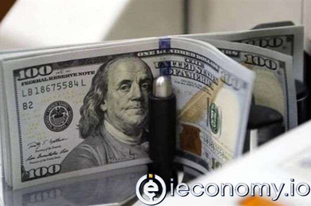 Türk Lirası Dolar Karşısında Değer Kazandı