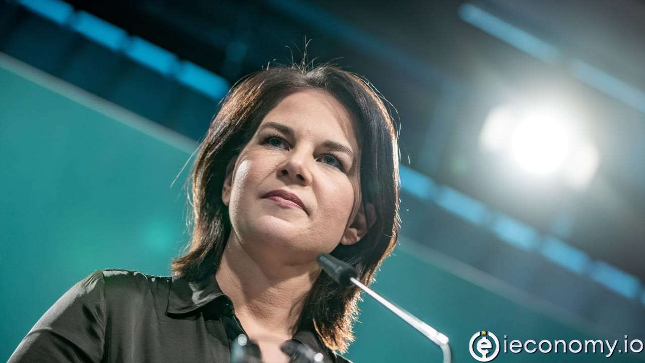 Eski Siemens patronu Kaeser, Baerbock lehine konuştu