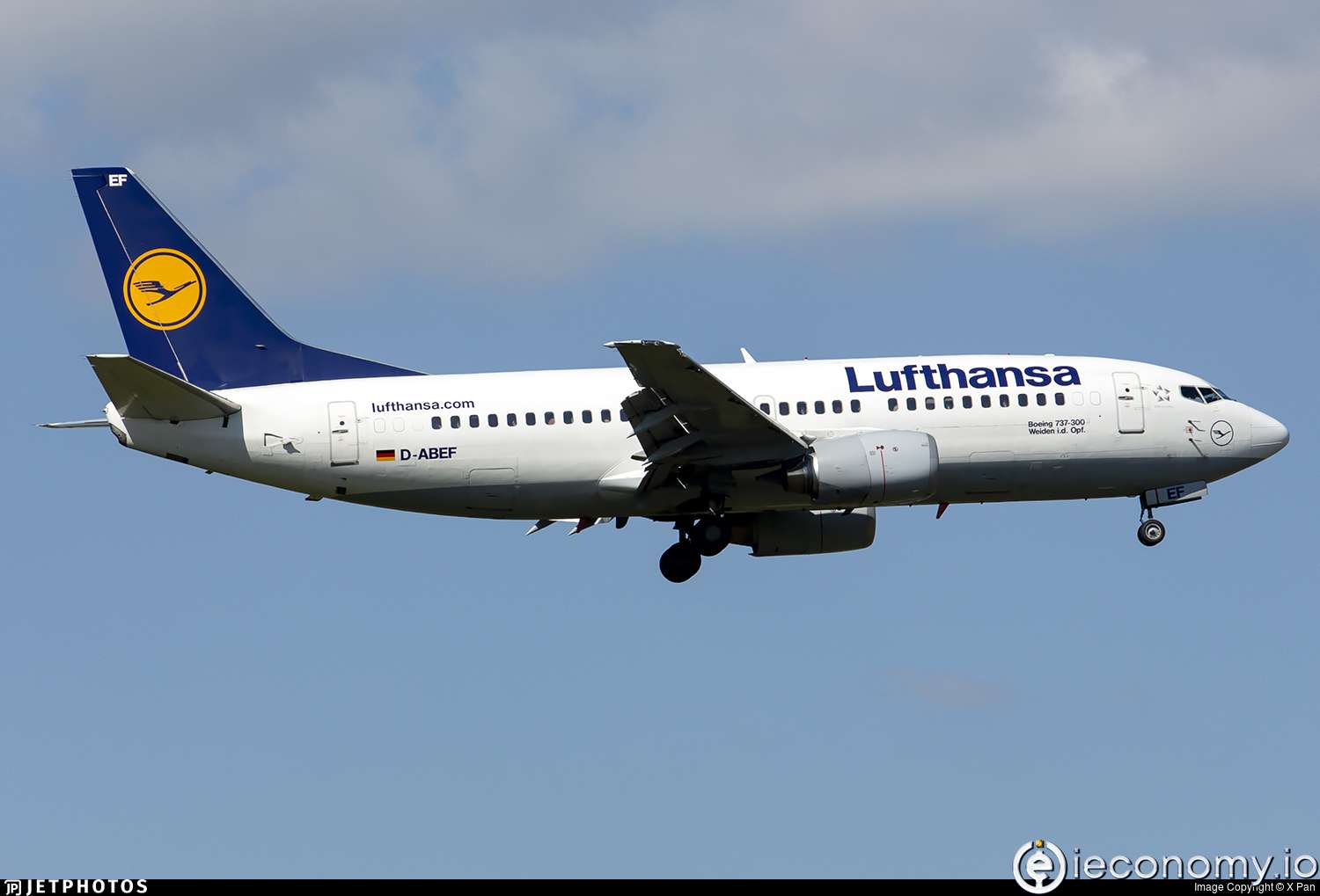 Lufthansa uçuş fiyatlarının düşürülmesine açık