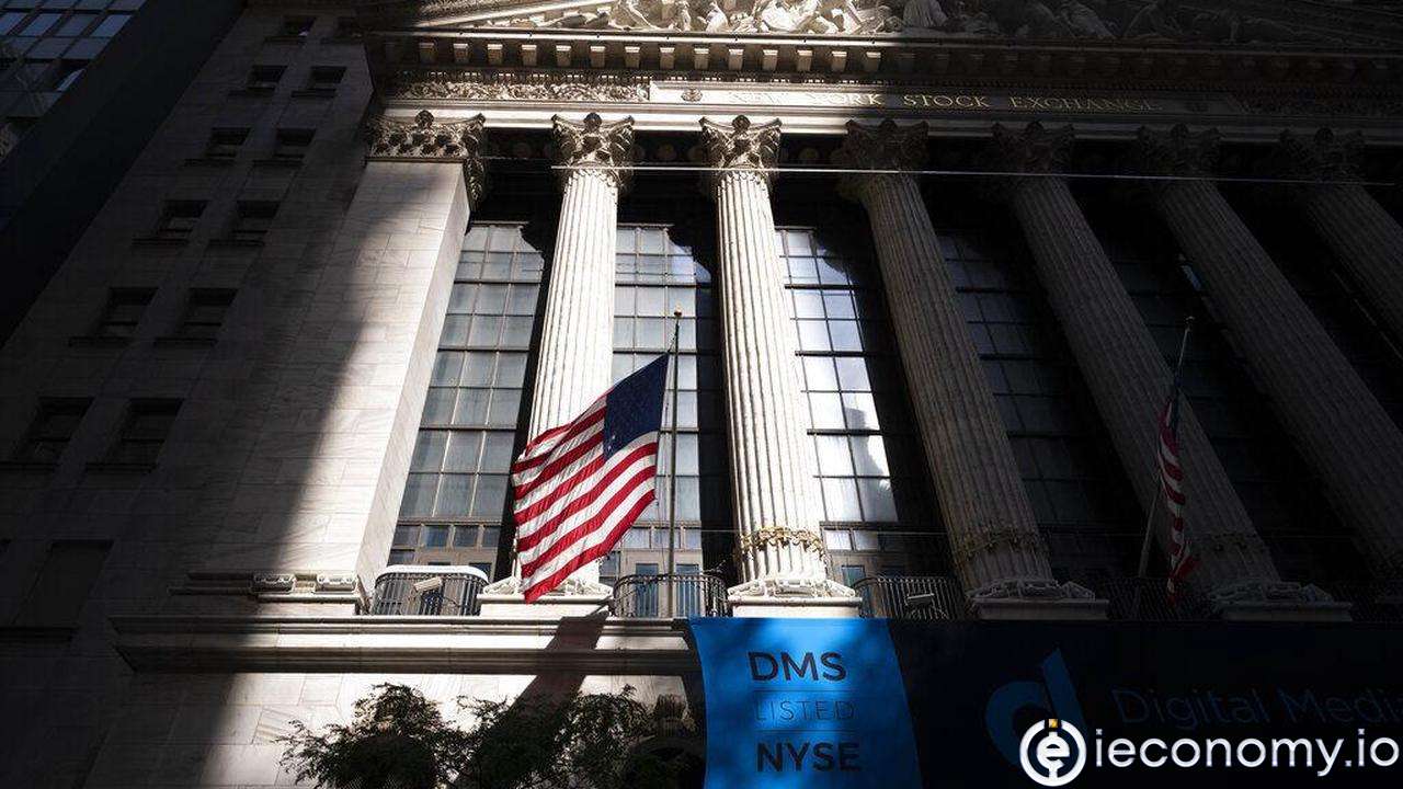 Zayıf perakende verileri Wall Street'i rekor fiyatından aşağı çekti