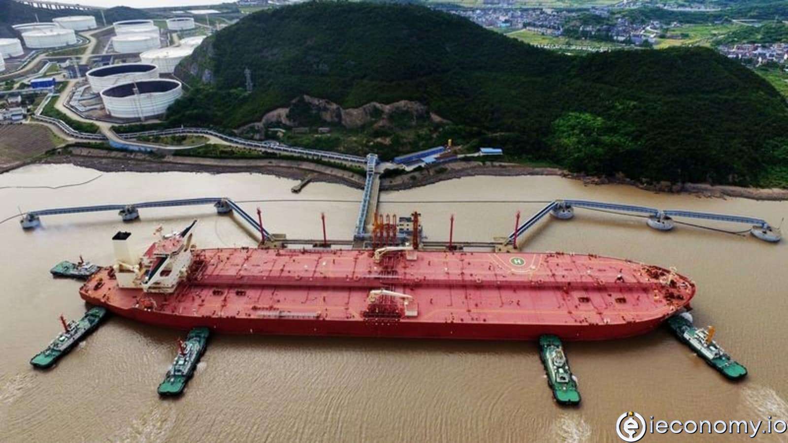 Çin, perşembe günü enfekte olan bir kişi nedeniyle liman kapattı