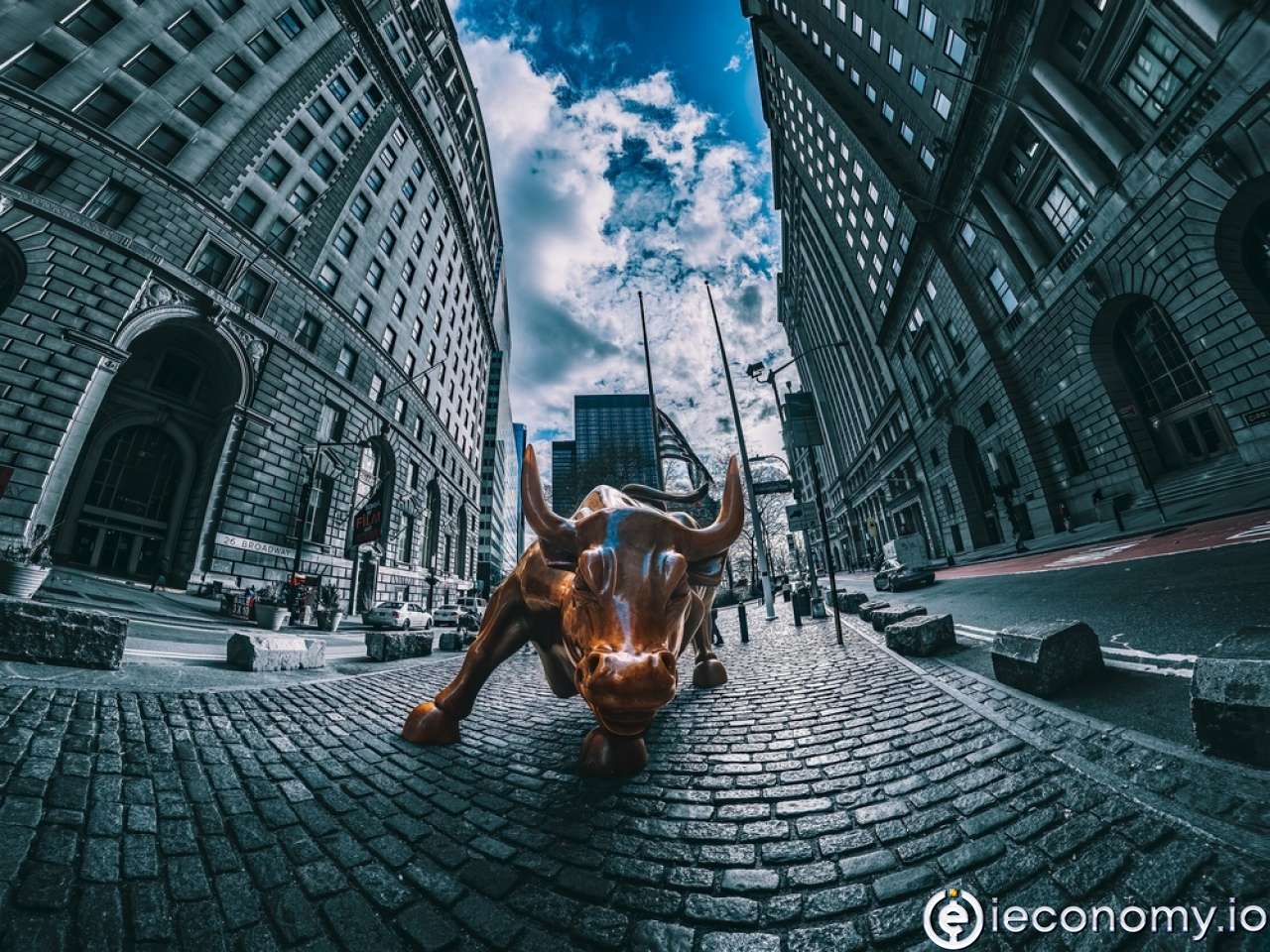 Wall Street ended October at new record highs