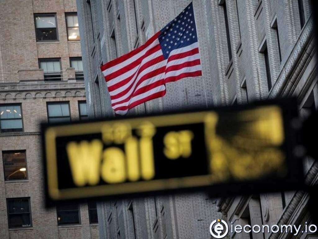 Wall Street presented itself in a record mood