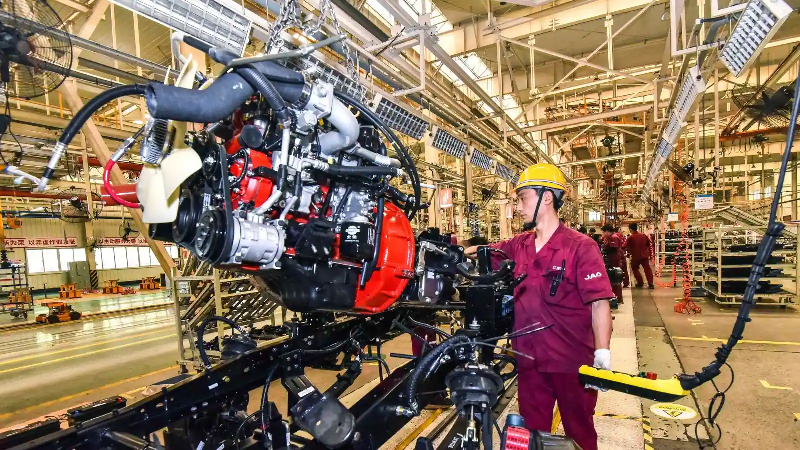 Çinli sanayi şirketleri Ekim ayında fiyatlarını keskin bir şekilde yükseltti