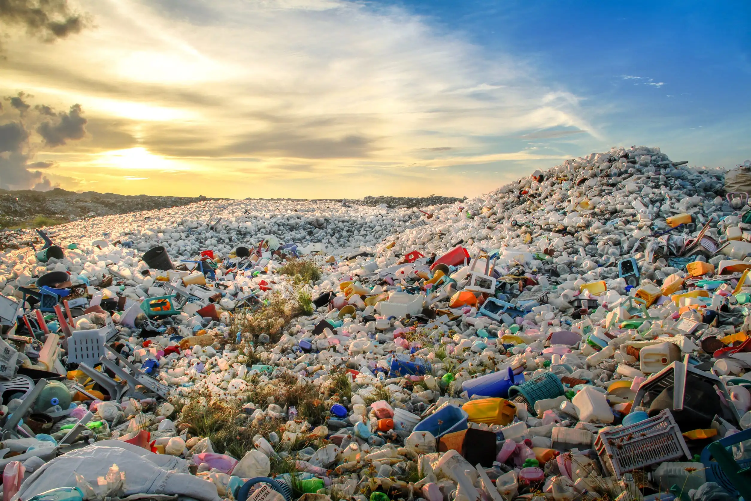 Honeywell claims to turn low-quality plastic waste back into oil