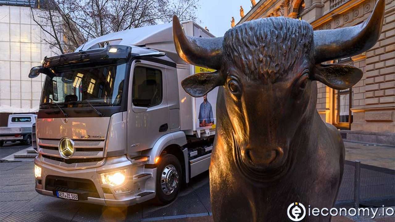 Daimler grubu borsada başarılı bir şekilde çift yol izliyor