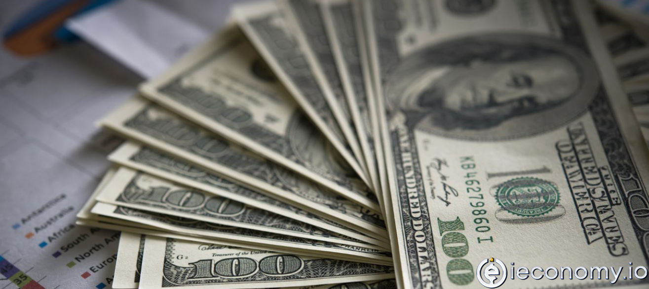 Dolar Yükselen Getirilerle Yükseldi