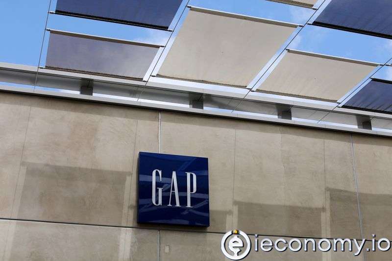 Marj Sıkışıklığı Artarken Gap CEO'su Syngal Görevinden Ayrıldı