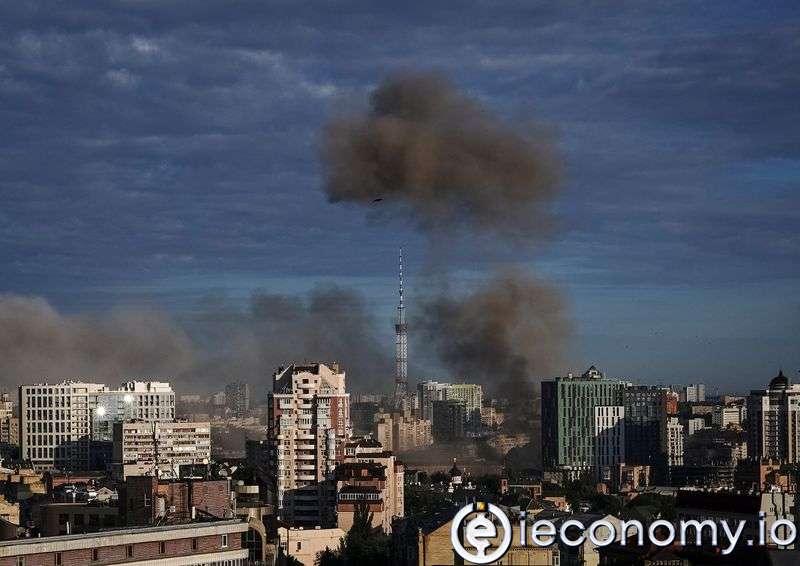 Roketler Ukrayna'yı Vururken Rusya Operasyonlarını Artıracağını Açıkladı