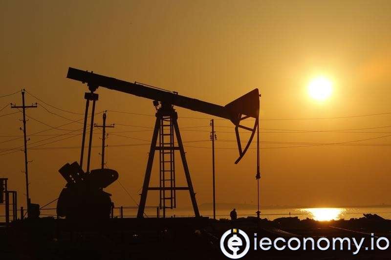 Oil Heads for 4th Week of Losses