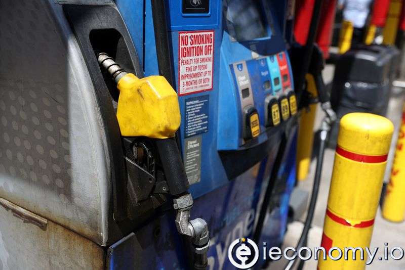 Petrol fiyatları zayıflayan dolar ve arz endişeleriyle yükseliyor