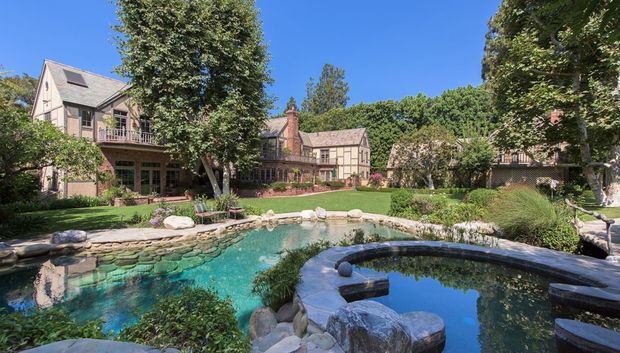 Amazon Founder Bezos Gave $ 165 Million To That House