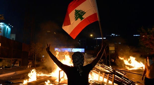 Lübnan’da Ekonomik Kriz Protestoları Devam Ediyor!