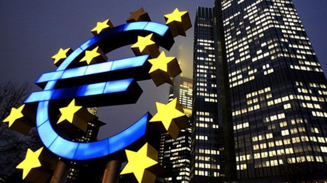 Euro Bölgesi 5 Yıl Daha Pozitif Faiz Görmeyebilir