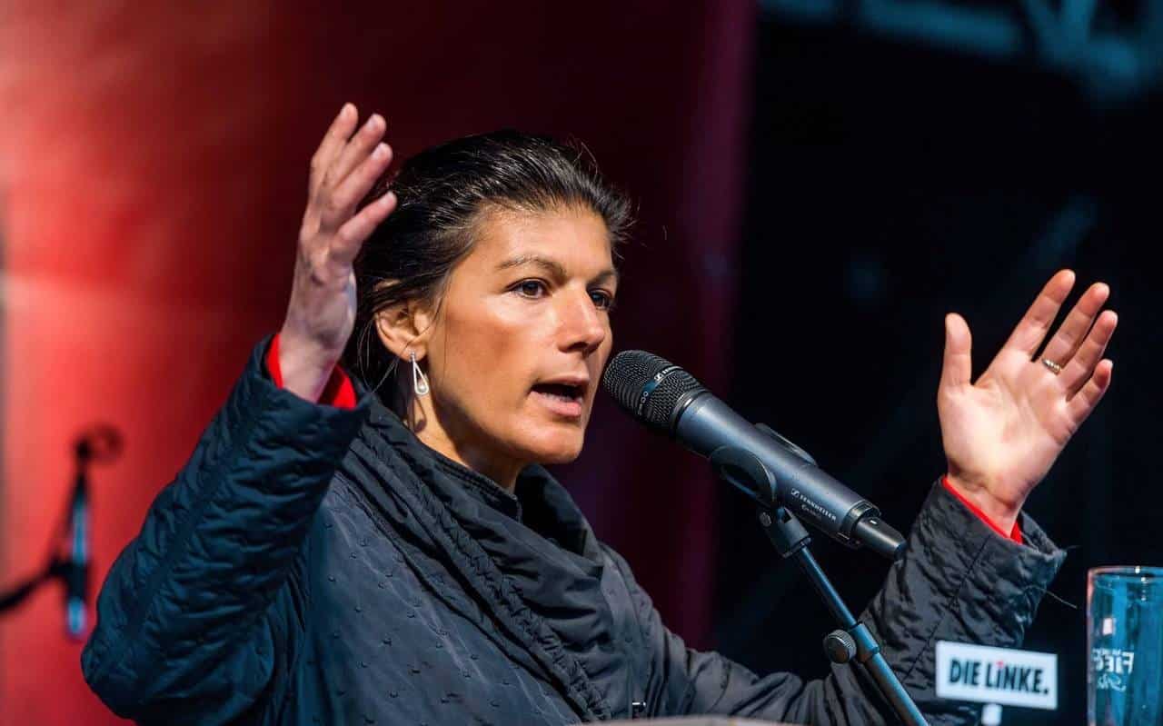 Sahra Wagenknecht "EU Should Purchase Gas From Russia"