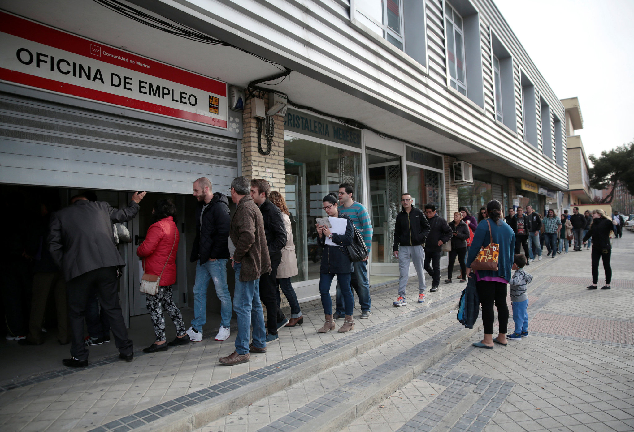 Unemployment In Spain Has Risen, And Taxes On The Rich Will Rise