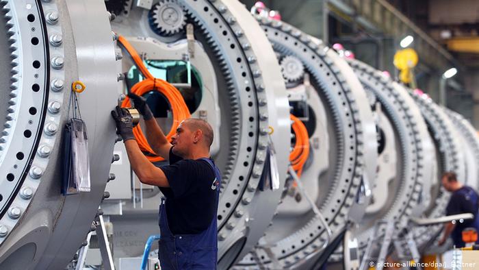 Almanya’da Fabrika Siparişleri Artmaya Devam Ediyor