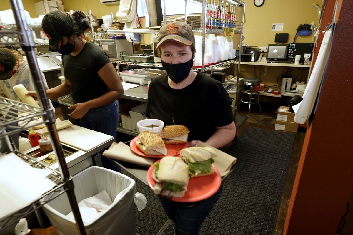 Amerikan Restoranları Salgın Nedeniyle İşletmelerini Kapatabilir