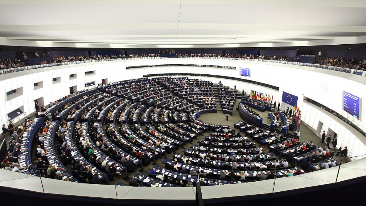 Avrupa Parlamentosu, mahrum insanlar için daha fazla fon çekti
