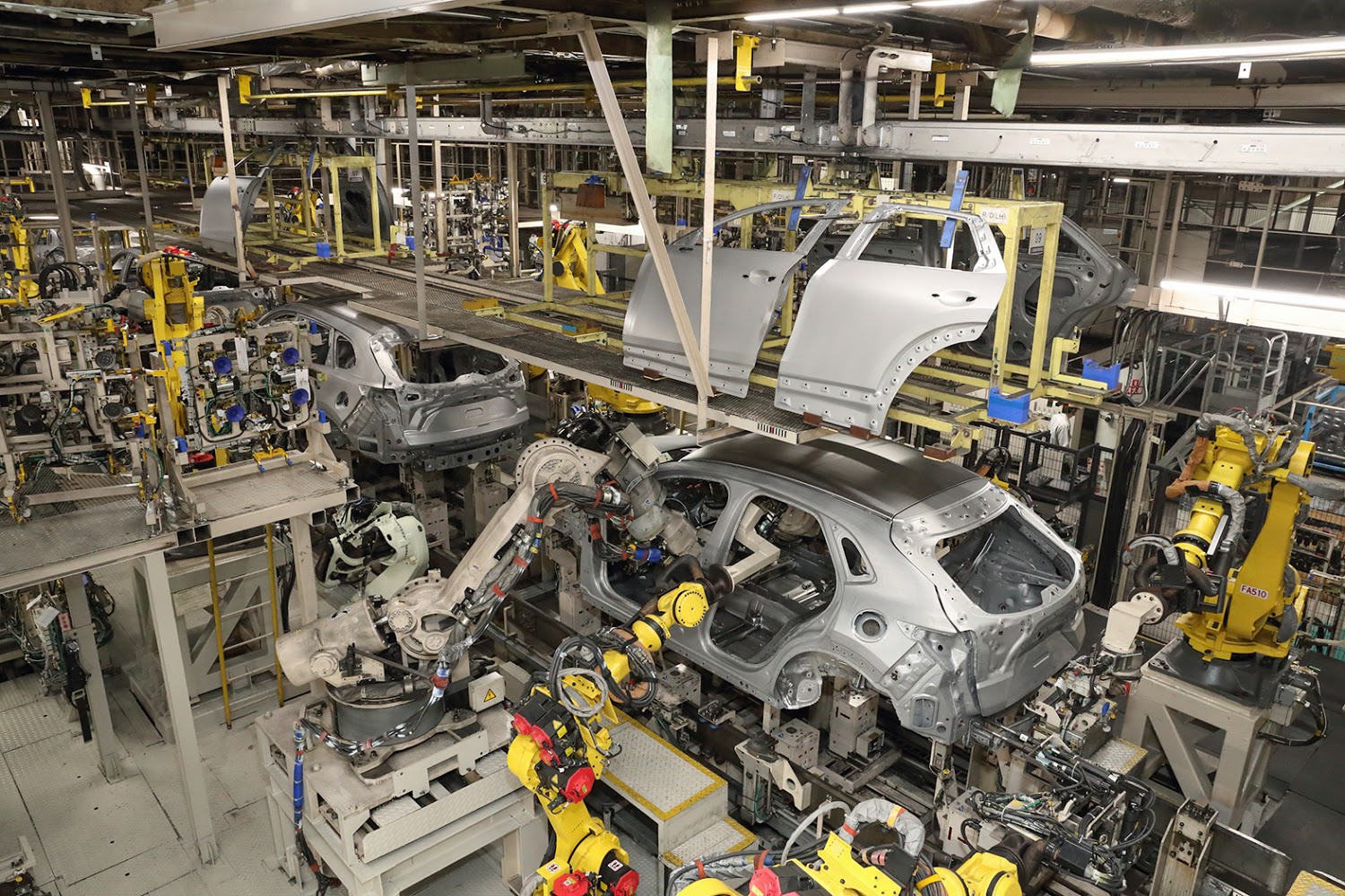Mazda, yonga eksikliği nedeniyle üretimi azaltmayı düşünüyor