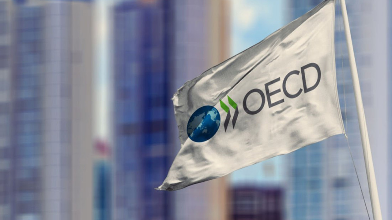 OECD, dünya ekonomik büyüme tahminini iyileştirdi