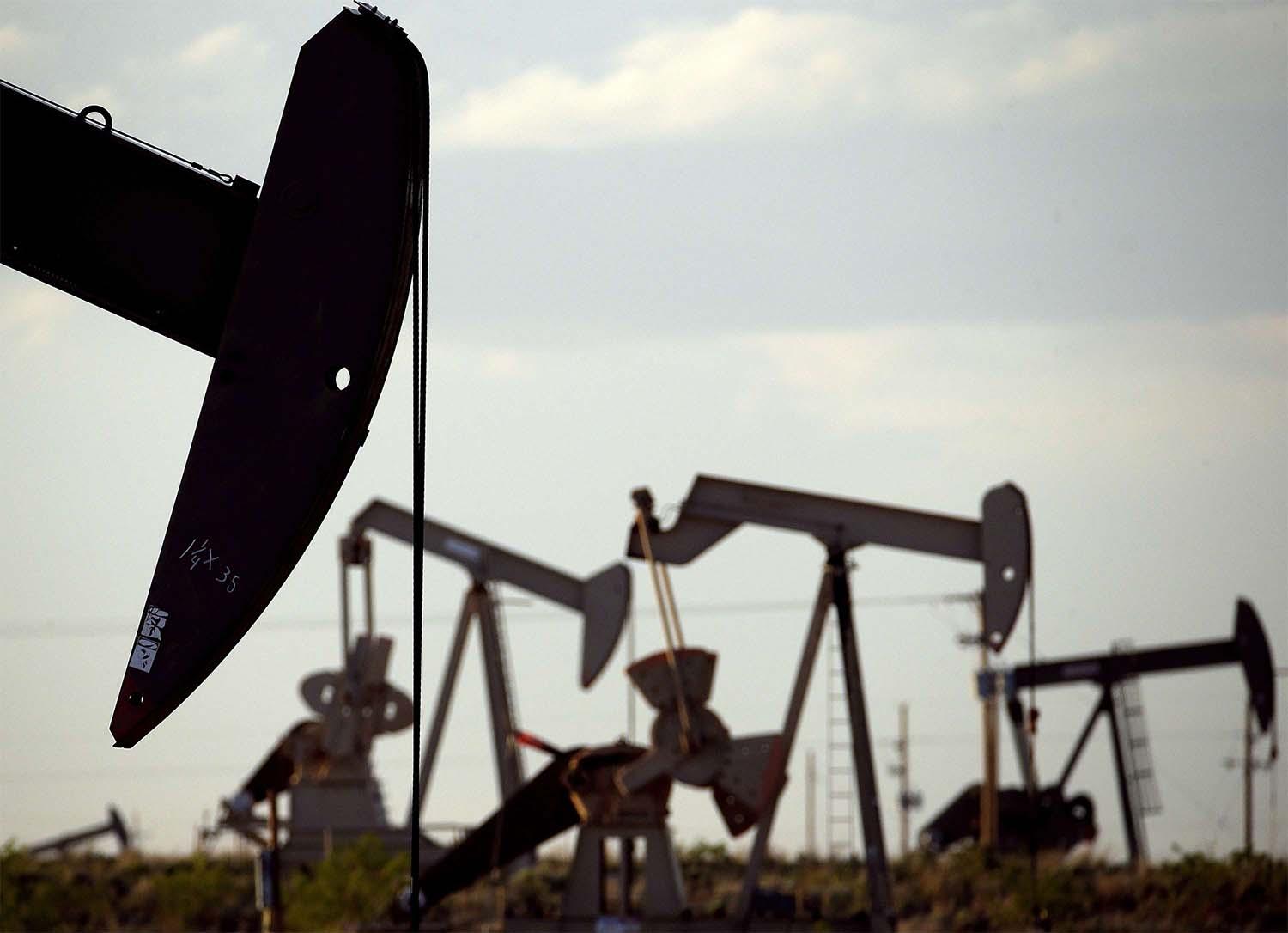 Suudi Arabistan petrol üretimini artırmada temkinli olmaya çağrıdı