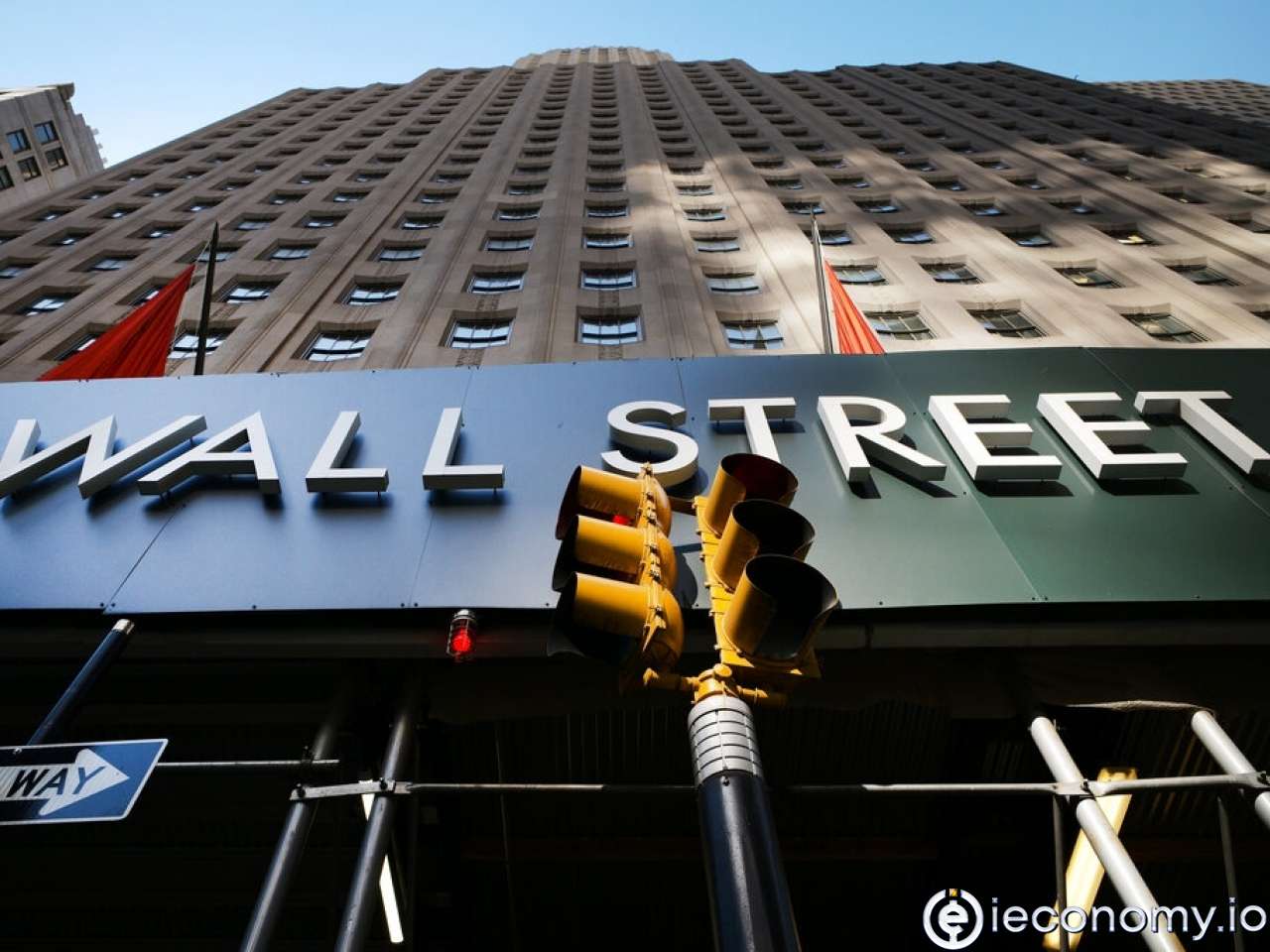 Wall Street enflasyon endişelerini bastırıyor