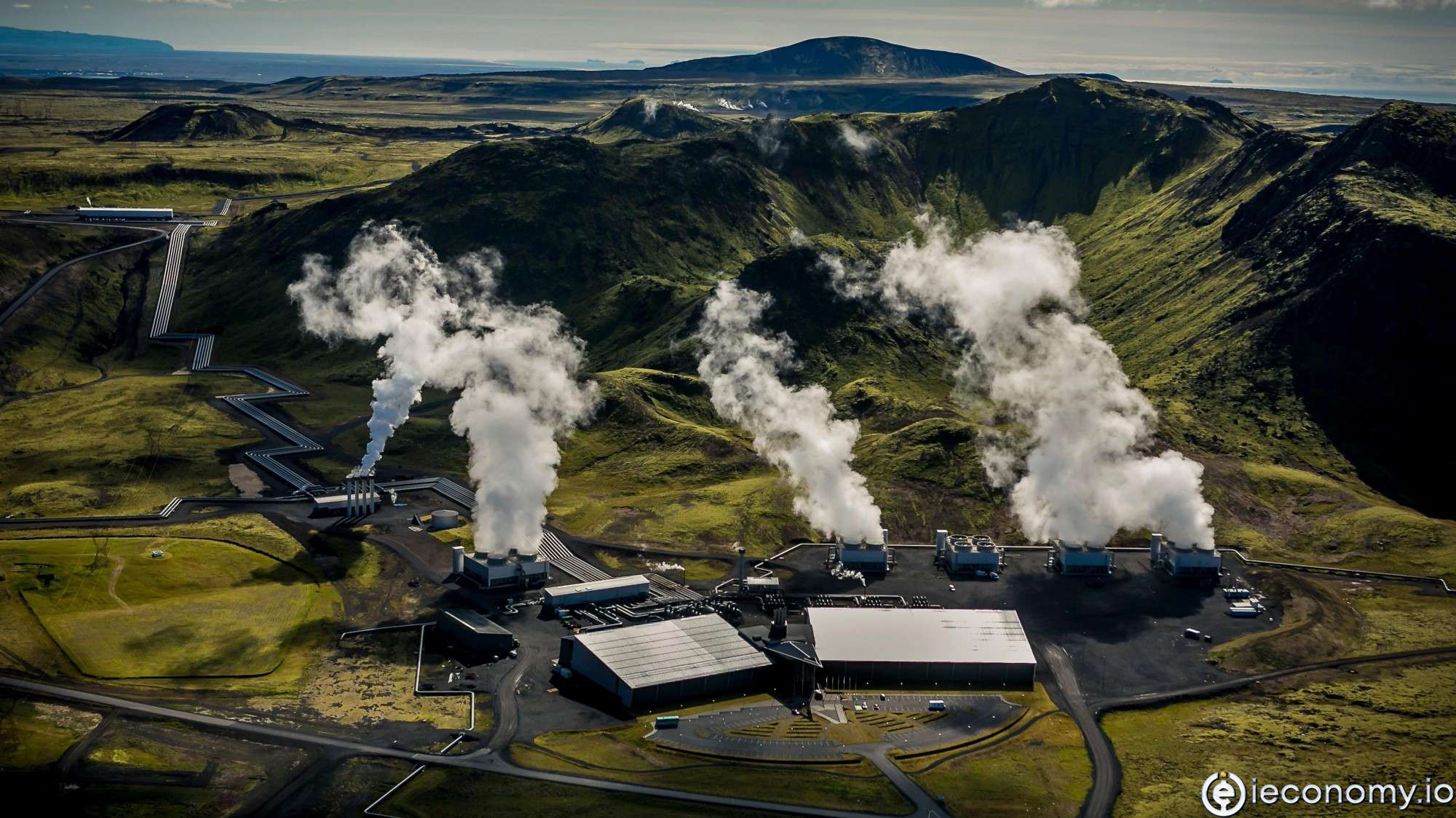 CO2 emmek için tasarlanmış en büyük tesis İzlanda'da faaliyete geçti