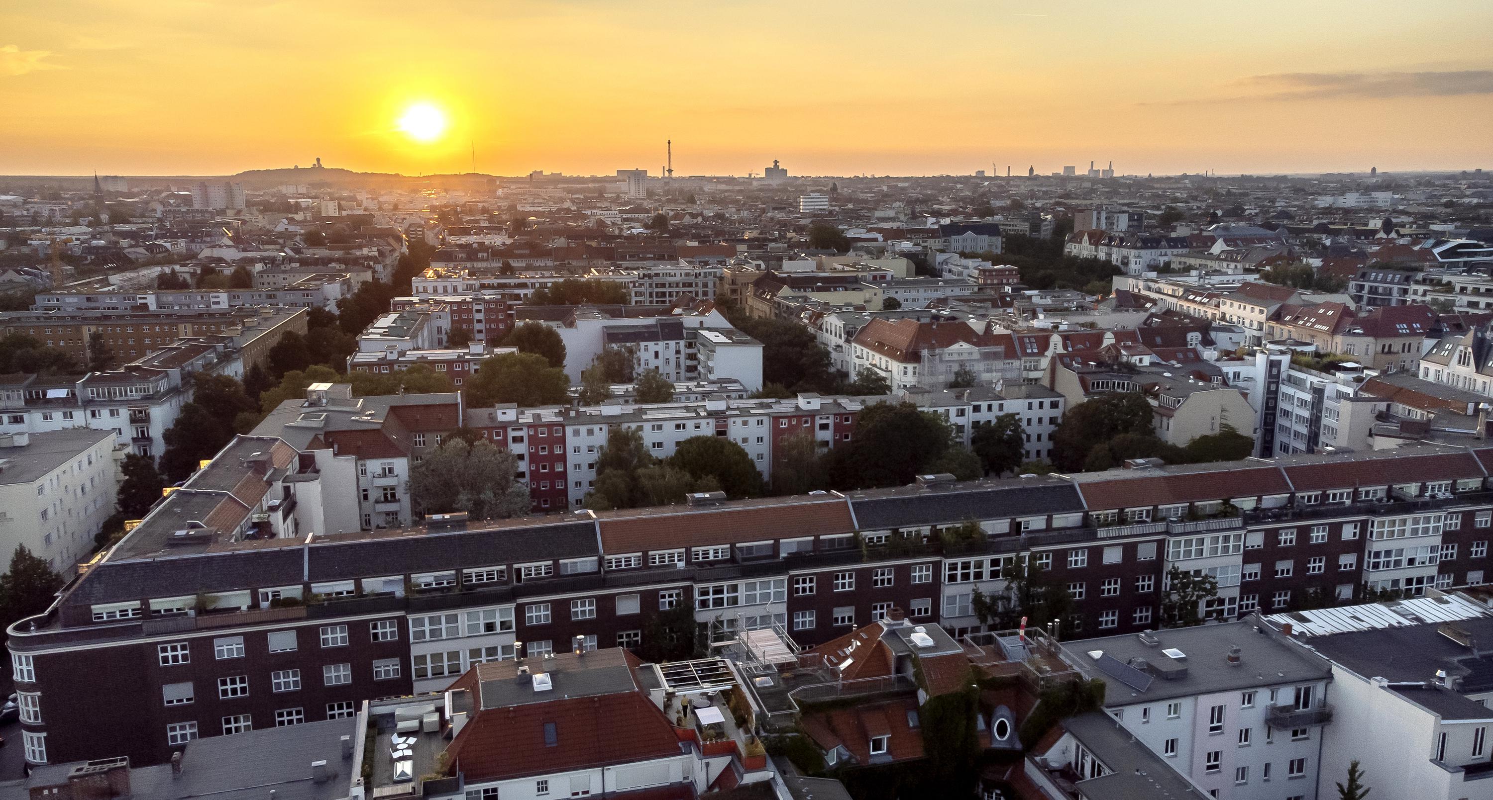 Berlin buys almost 15,000 apartments from large landlords