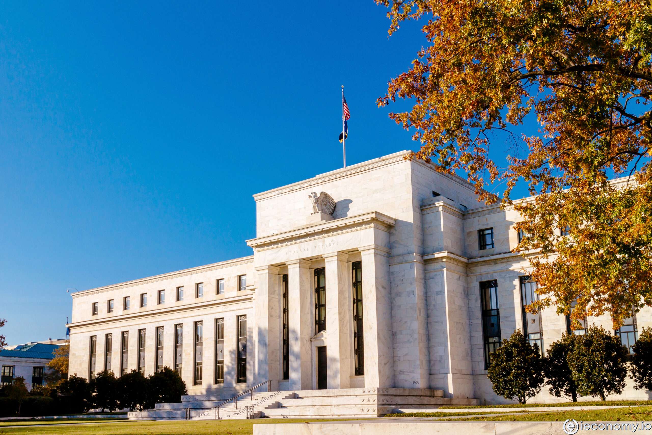 Fed, alımların yakında azaltılabileceğinin sinyalini verdi
