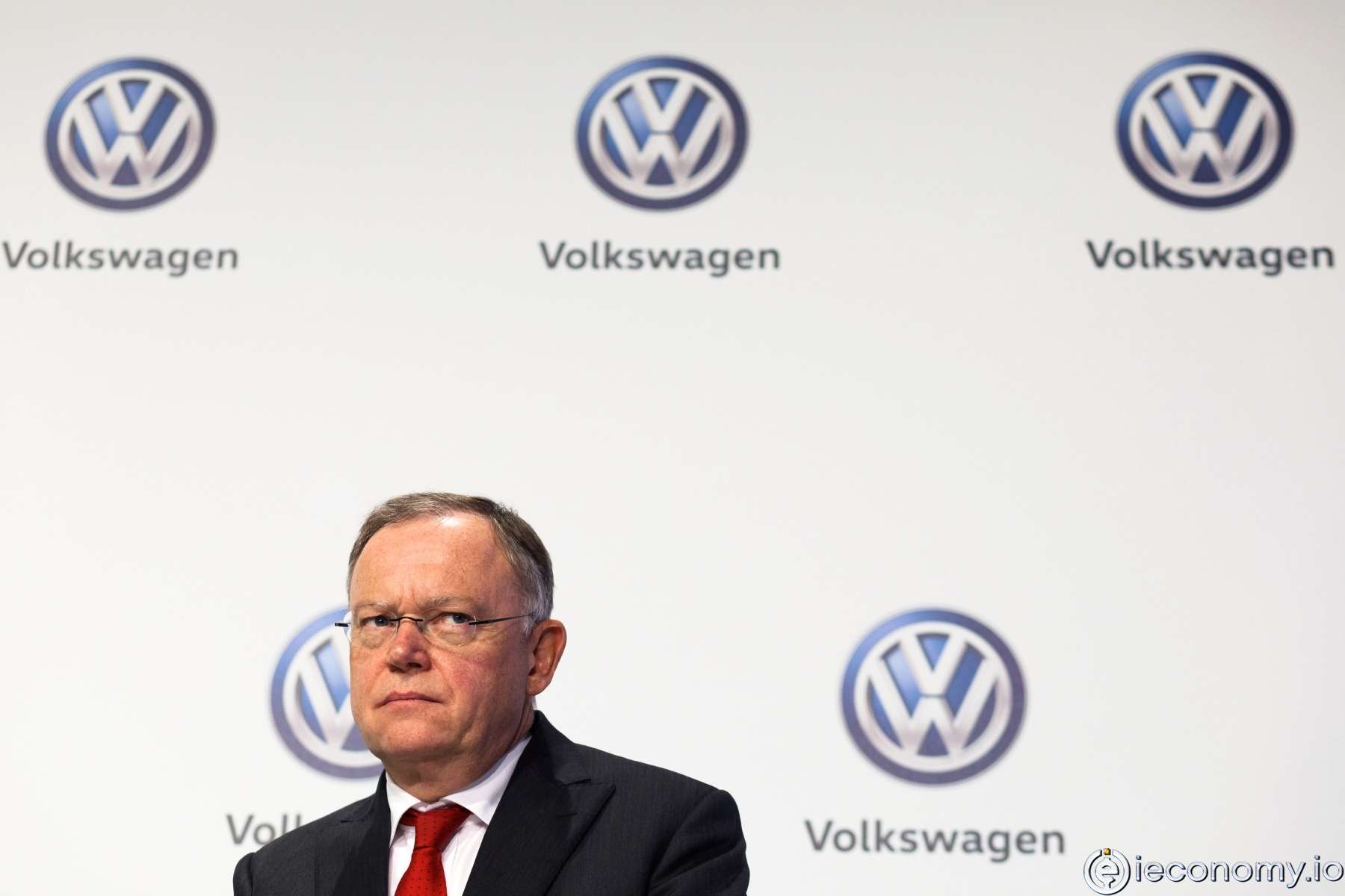 Weil, VW'deki işten çıkarmalarla ilgili endişeleri gidermeye çalışıyor