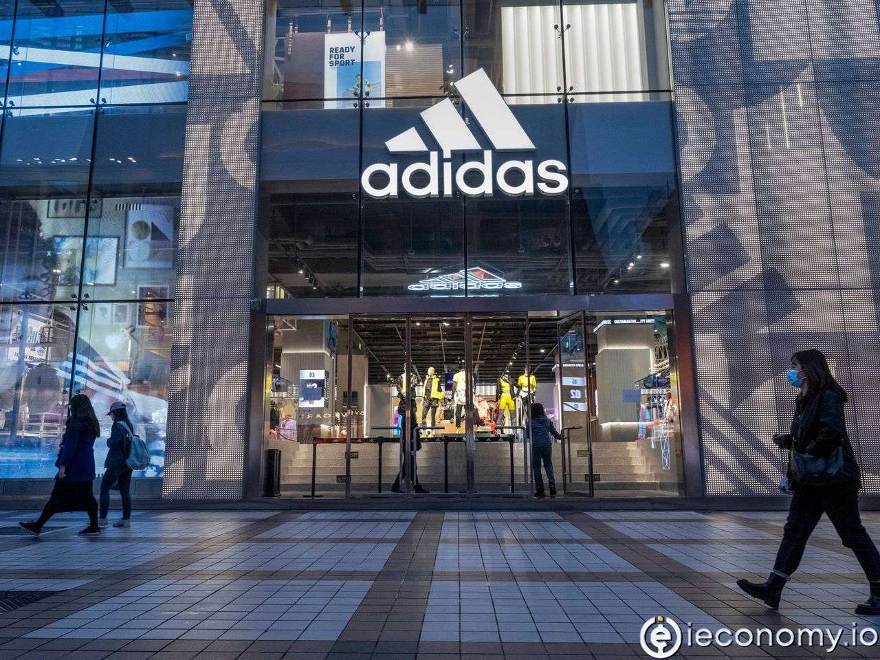 The ongoing delivery problems spoiled the third quarter for Adidas